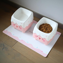 Load image into Gallery viewer, NIAN&#39;GAO Cake Feeding Mat
