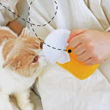 Load image into Gallery viewer, PURLAB Beer Cat Toy With Catnips
