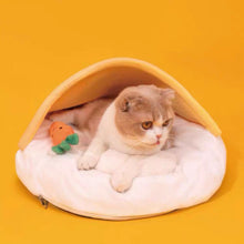 Load image into Gallery viewer, PURLAB Curry Rice Pet Bed
